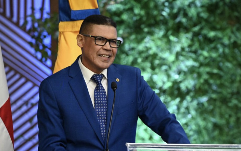 Ricardo Nieves se va temporalmente de la radio y la televisión
