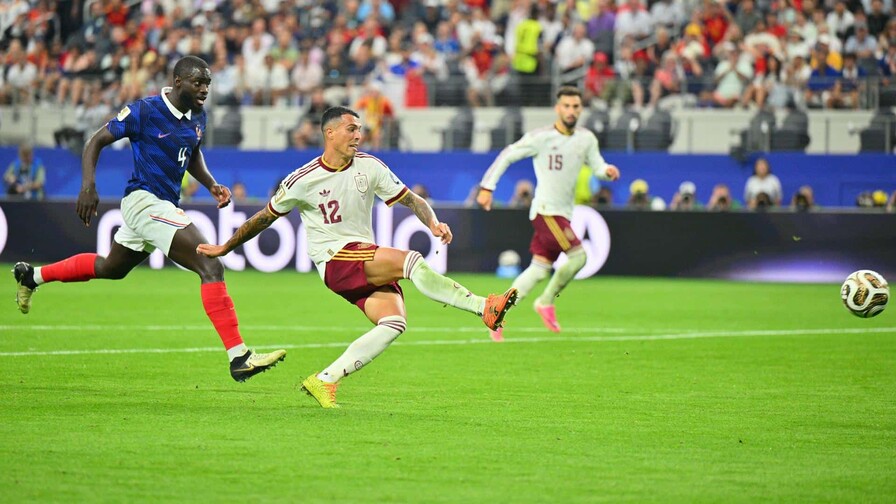 España pasa por encima de Francia y llega a la gran final del Mundial 2026