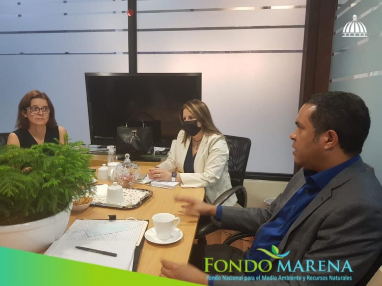Fondo MARENA empieza una semana productiva con la visita de los señores Yves Ferreira y Alexandra Almeida, jefe de la Oficina Regional para el Caribe y oficial de Préstamos, en el respectivo orden, del Banco Europeo de Inversiones (BEI).